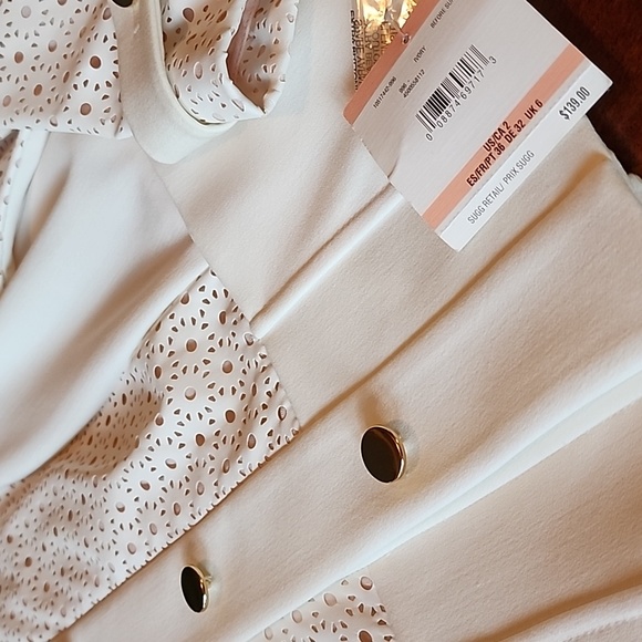 NWT Anne Klein Blazer Jacket size 2 cream color gold button closure - Picture 16 of 17